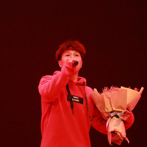 我的班长是个小烧杯小说作文
